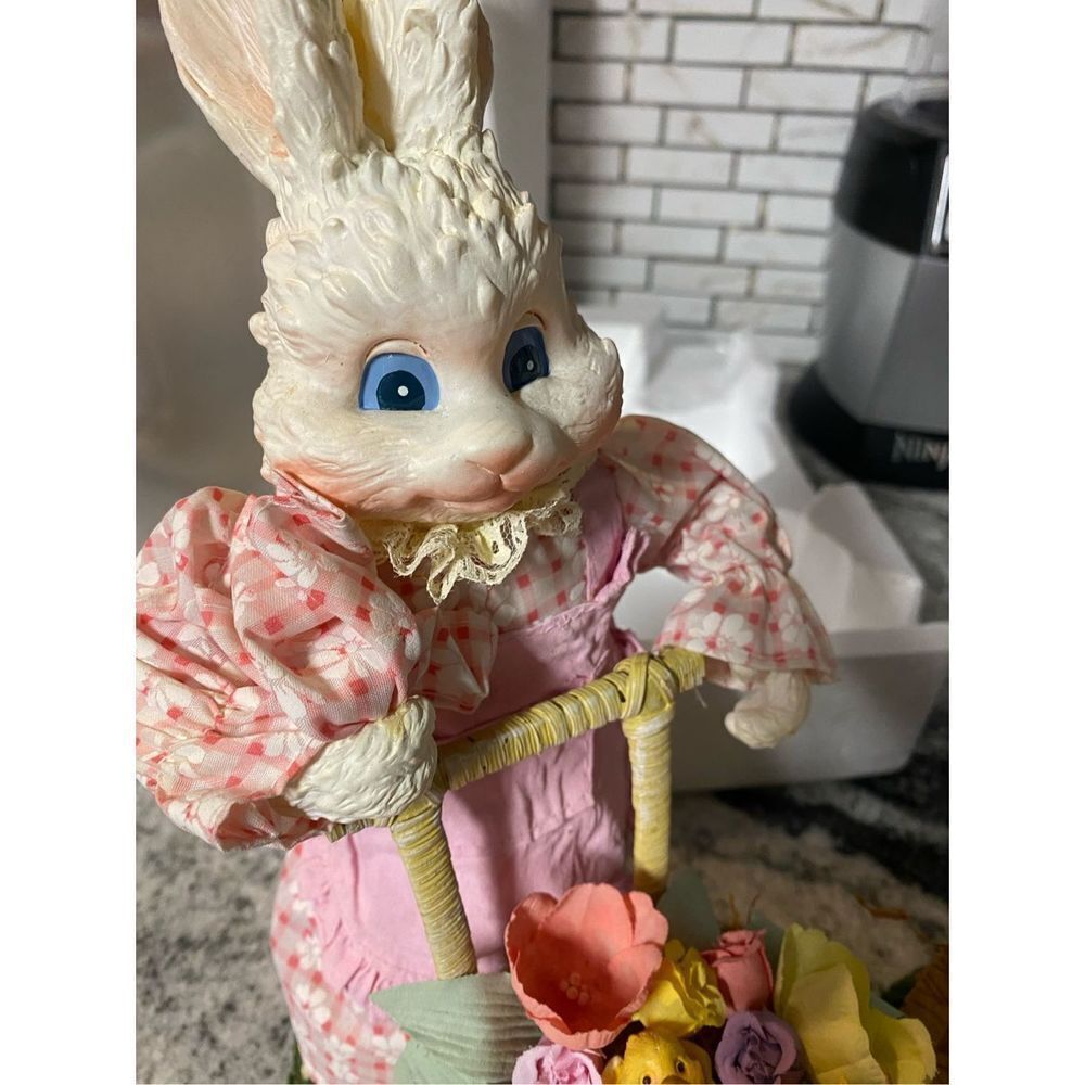 Spring Bunnies - Picture 6 of 10